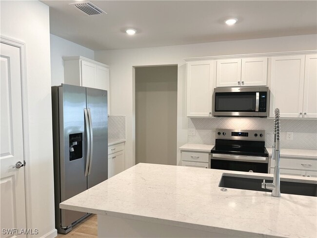 property at 27831 Solis Grande Dr