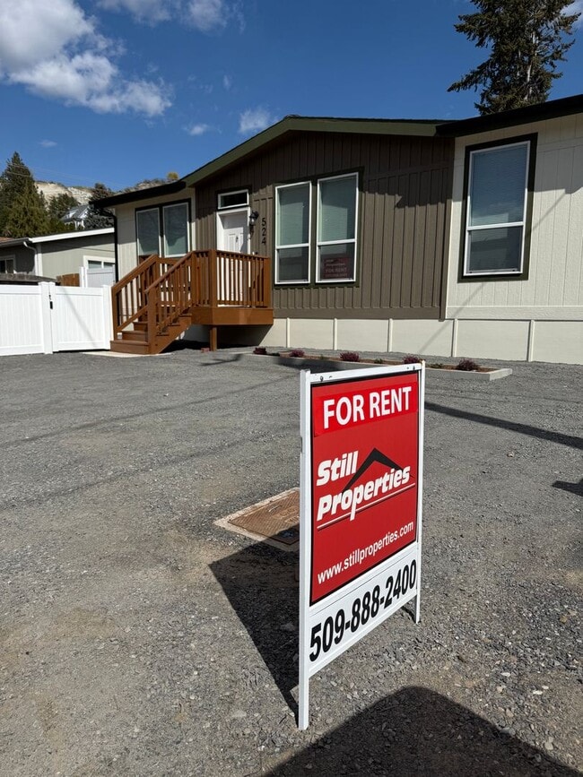 property at 524 N Markeson St