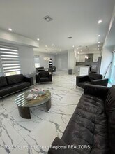 975 Van Ct Ave in Long Branch, NJ - Building Photo - Building Photo