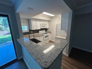 1859 Montclair Dr, Unit 1859B in Mount Pleasant, SC - Building Photo - Building Photo