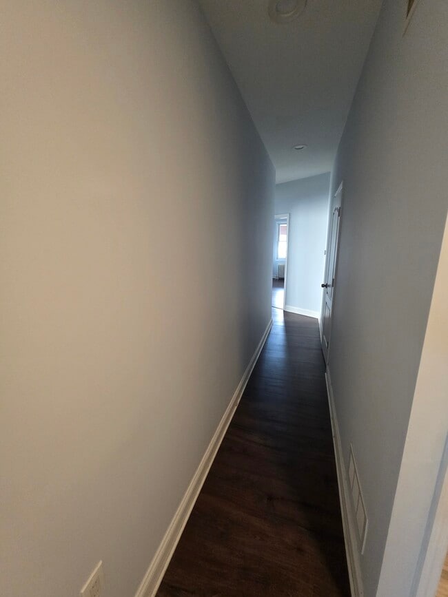 1112 Walnut St in Linden, NJ - Building Photo - Building Photo