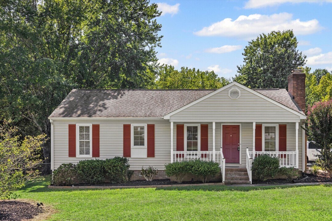 2309 Firmin Ct in Gastonia, NC - Building Photo