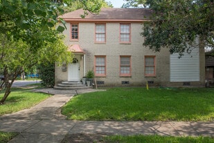 1968 Dryden in Houston, TX - Building Photo