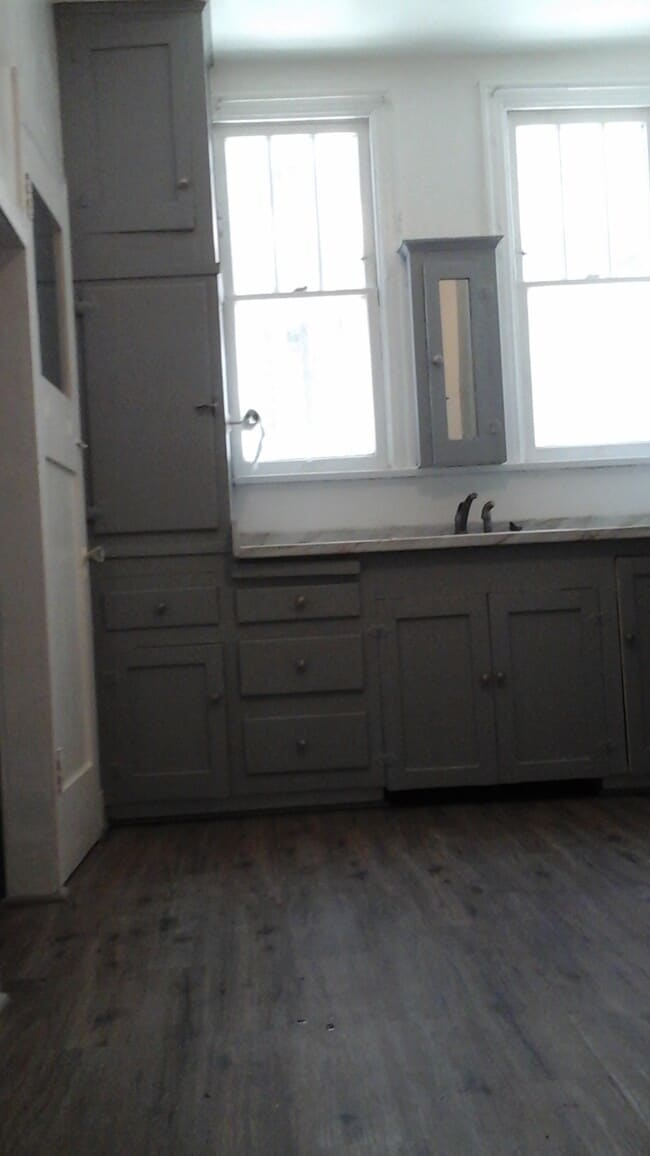 427 N Genesee Ave, Unit 427 in Los Angeles, CA - Building Photo - Building Photo