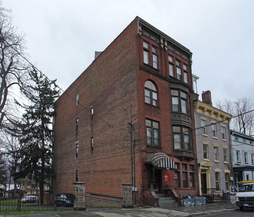 286 Grand St in Newburgh, NY - Foto de edificio