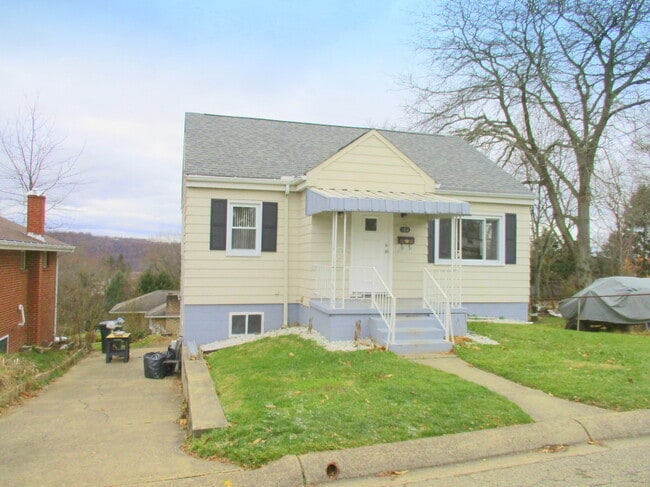 property at 1104 Porter St