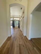 6175 W Alluvial Ave in Fresno, CA - Building Photo - Building Photo