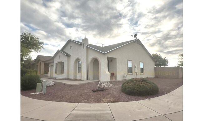 4778 S Chilean Loop in Tucson, AZ - Building Photo - Building Photo