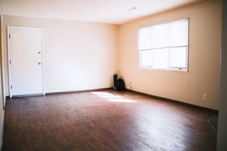 2428 D St in Lincoln, NE - Building Photo - Building Photo