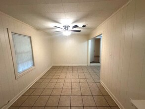 3925 Camilla Dr in Jackson, MS - Building Photo - Building Photo