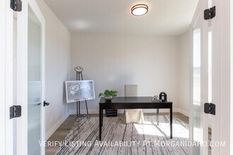 56 E Jarvis St in Meridian, ID - Building Photo - Building Photo