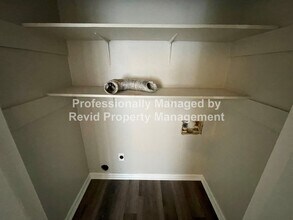 821 Pitney Ln in Memphis, TN - Building Photo - Building Photo