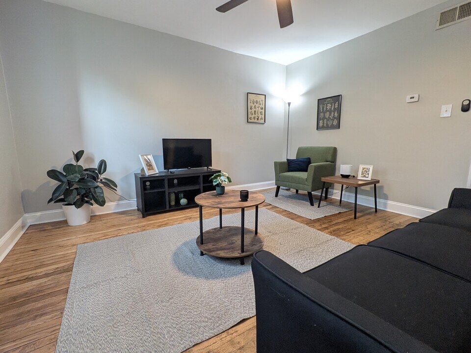 1733 F St NE, Unit 1 in Washington, DC - Building Photo