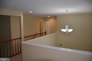 1046 Spring Valley Ct in Fort Washington, MD - Building Photo