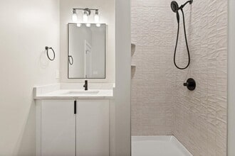 1700 Dorchester Ave, Unit 403 in Boston, MA - Building Photo - Building Photo