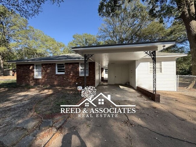 property at 4227 Carolyn Dr