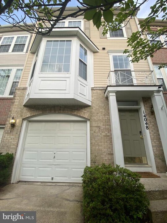 14048 Rockingham Rd in Germantown, MD - Building Photo