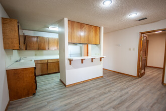 809 Stanton Pl in Clovis, NM - Building Photo - Building Photo