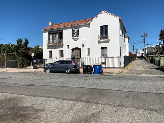 1912 7th Ave in Los Angeles, CA - Building Photo - Building Photo