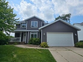 1303 Kentucky Ave in Ames, IA - Building Photo