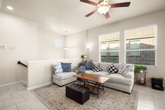 18101 Pomelo Ln in Pflugerville, TX - Building Photo - Building Photo