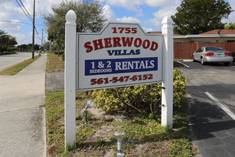 Forest Hills Apartments in West Palm Beach, FL - Building Photo - Building Photo