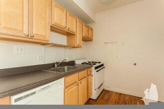 3523 N Broadway St, Unit 3E in Chicago, IL - Building Photo - Building Photo