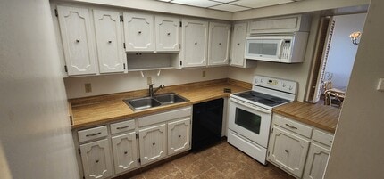 2947 S Atlantic Ave, Unit 2006 in Daytona Beach Shores, FL - Building Photo - Building Photo