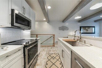 989 Tahoe Blvd in Incline Village, NV - Building Photo - Building Photo