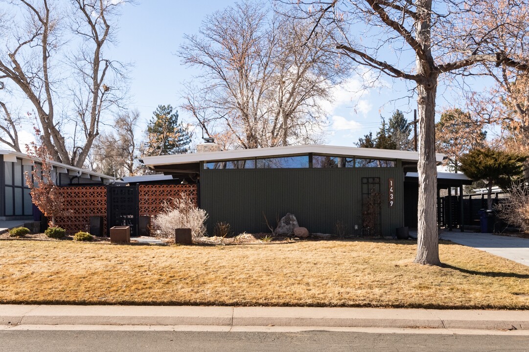 1439 S Filbert Way in Denver, CO - Building Photo