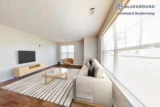 160 Boylston St in Newton, MA - Building Photo - Building Photo