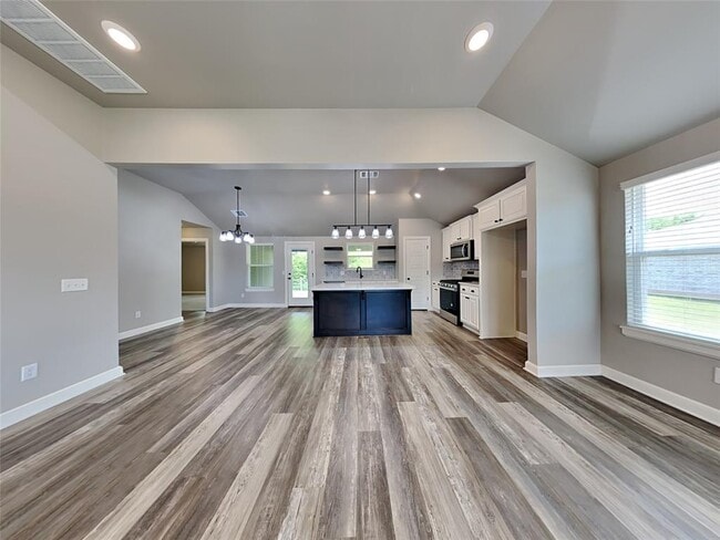 460 Nest Cir in Yukon, OK - Building Photo - Building Photo