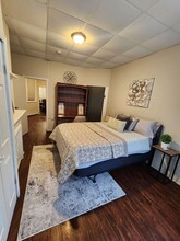 207 Bowers St in Jersey City, NJ - Building Photo - Building Photo
