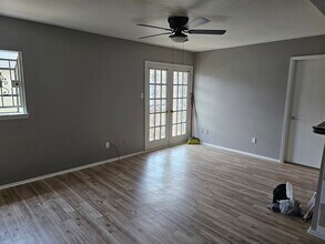 10603 S Wilcrest Dr, Unit 53 in Houston, TX - Building Photo - Building Photo