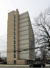 Stephen Smith Towers in Philadelphia, PA - Building Photo - Building Photo