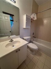 2191 Anchor Ct in Fort Lauderdale, FL - Foto de edificio - Building Photo