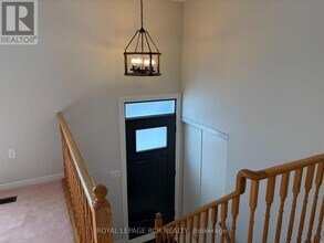 8 Lawton Ct in Orangeville, ON - Building Photo - Building Photo