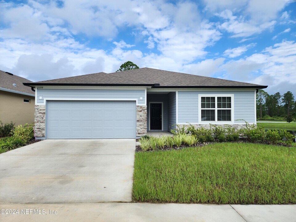2599 Lantana Ln in Green Cove Springs, FL - Building Photo