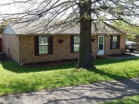 118 Springside Ave in Georgetown, KY - Building Photo