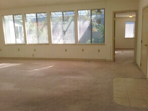 2214 N Union Ave in Tacoma, WA - Building Photo - Building Photo