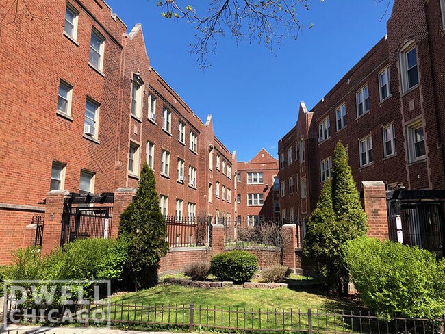 1326 W Estes Ave, Unit G