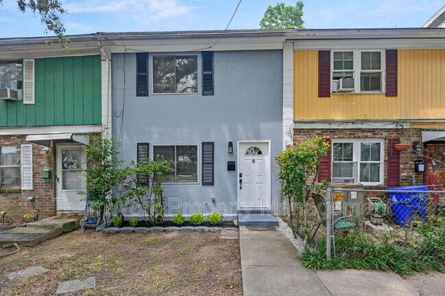 8 Grove St in Charleston, SC - Building Photo - Building Photo