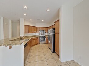 1025 Maple Pines Ave in North Las Vegas, NV - Building Photo - Building Photo