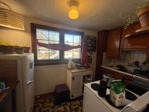 1330 Selby Ave in St. Paul, MN - Building Photo - Building Photo