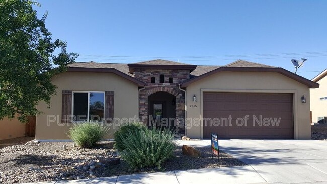 property at 2815 Eastridge Ct