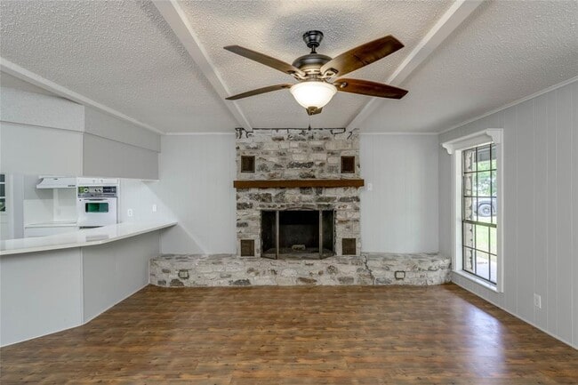 18641 Camino Real in Kyle, TX - Building Photo - Building Photo