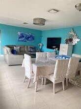 740 NE 179th Terrace in Miami, FL - Building Photo - Building Photo