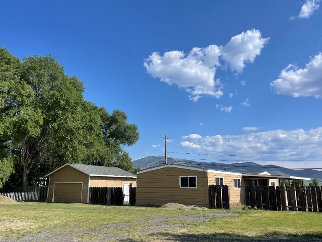 property at 17880 Mockingbird Dr