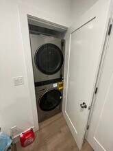 13 Division St W in Greenwich, CT - Foto de edificio - Building Photo