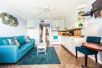 10811 Termini-San Luis Pass Rd in Galveston, TX - Building Photo - Building Photo